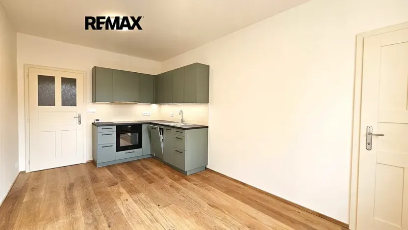 Pronájem bytu 2+kk, Praha - Břevnov, Junácká, 50 m2