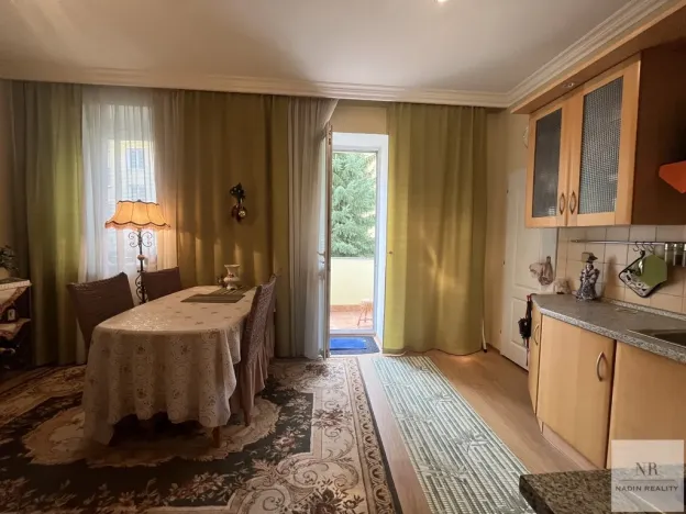 Prodej bytu 2+1, Karlovy Vary, Foersterova, 80 m2