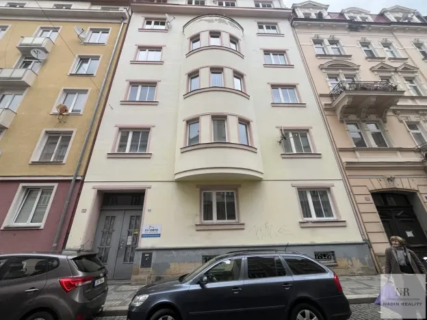 Prodej bytu 2+1, Karlovy Vary, Foersterova, 80 m2