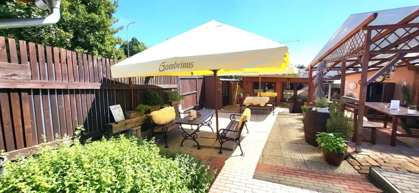 Pronájem obchodního prostoru, Ostopovice, Osvobození, 10 m2