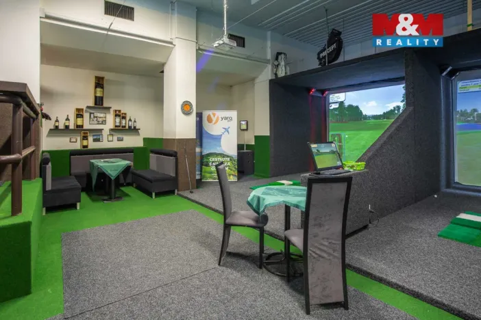 Prodej obchodního prostoru, Pardubice - Bílé Předměstí, Dašická, 1230 m2