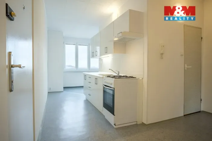 Prodej bytu 2+1, Kadaň, Na Podlesí, 56 m2