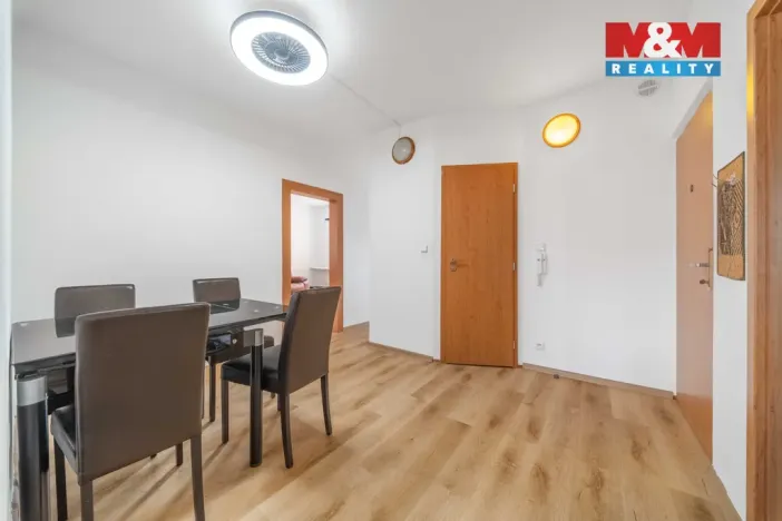 Prodej bytu 4+1, Rokycany - Nové Město, Pražská, 92 m2