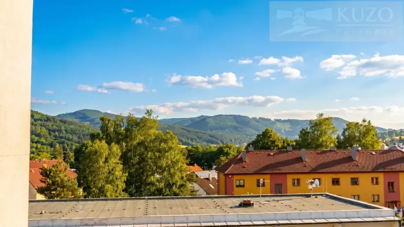 Prodej bytu 2+1, Jince, 59 m2