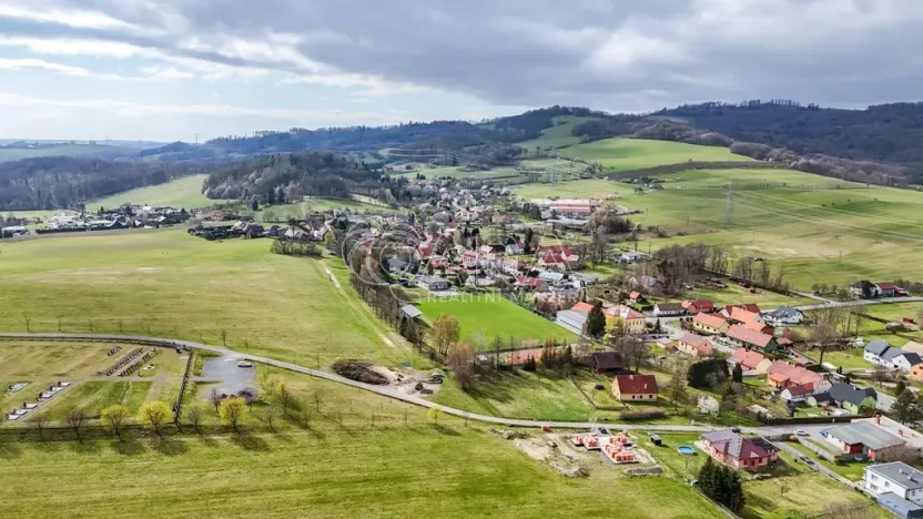 Prodej pozemku pro bydlení, Hostašovice, 1313 m2