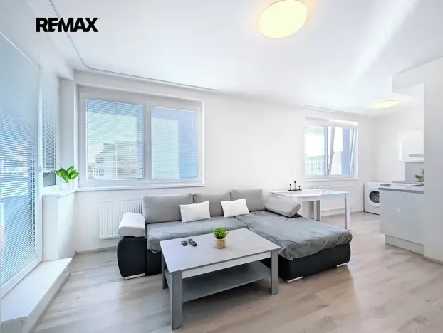 Prodej bytu 2+kk, Praha - Hlubočepy, Hugo Haase, 55 m2