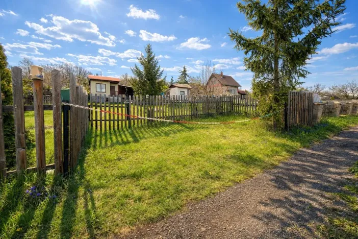 Prodej zahrady, Údlice, 387 m2