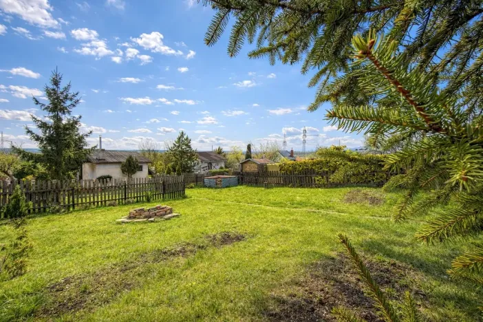 Prodej zahrady, Údlice, 387 m2