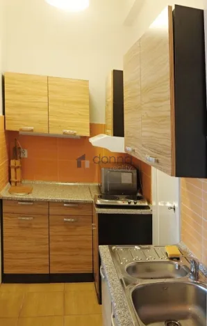 Pronájem bytu 2+kk, Praha, Novákových, 42 m2