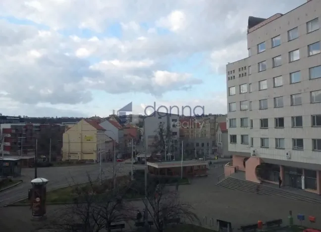 Pronájem bytu 2+kk, Praha, Novákových, 42 m2