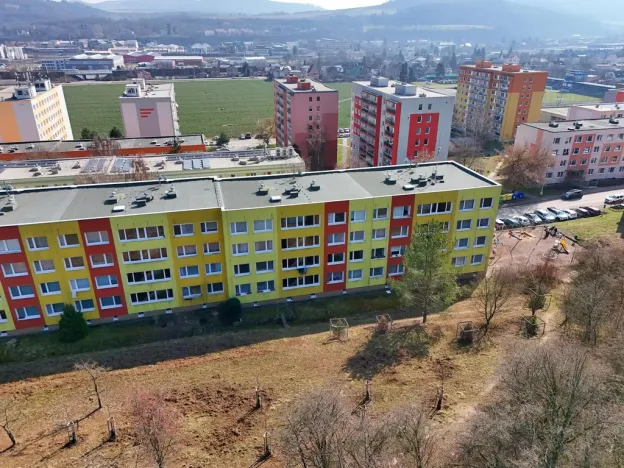 Prodej bytu 3+1, Králův Dvůr, Nad Stadionem, 76 m2