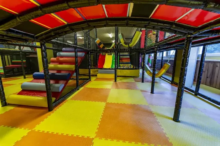 Prodej komerční nemovitosti, Mladá Boleslav, U stadionu, 986 m2