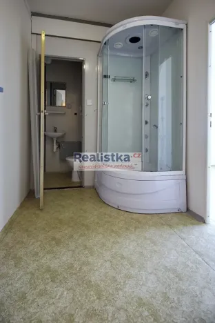 Prodej bytu 4+1, Plzeň, Strážnická, 83 m2