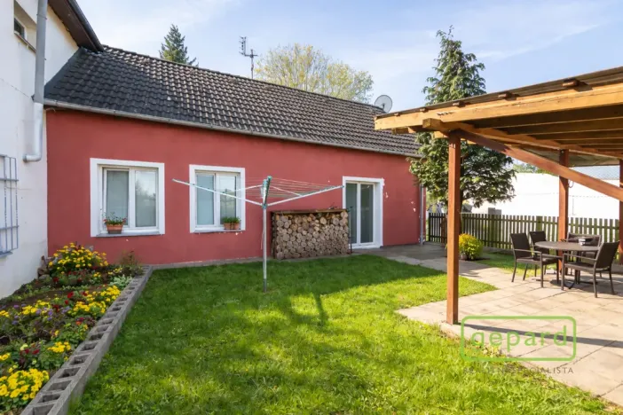 Prodej vícegeneračního domu, Středokluky, V Chaloupkách, 151 m2