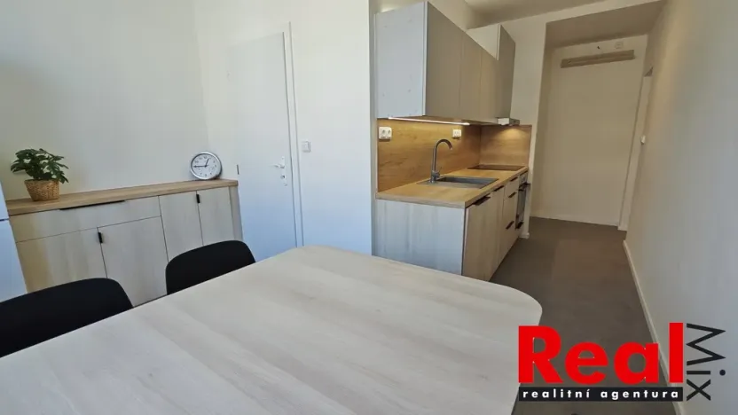 Pronájem bytu 2+1, Brno - Královo Pole, Chodská, 56 m2