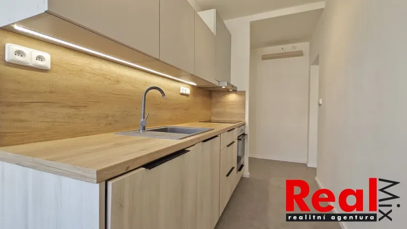 Pronájem bytu 2+1, Brno - Královo Pole, Chodská, 56 m2