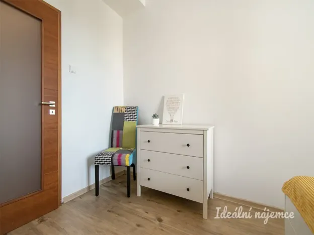 Pronájem bytu 2+kk, Praha - Vršovice, Kodaňská, 58 m2