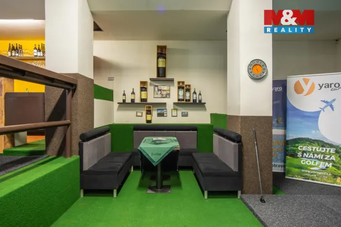 Pronájem obchodního prostoru, Pardubice - Bílé Předměstí, Dašická, 1230 m2