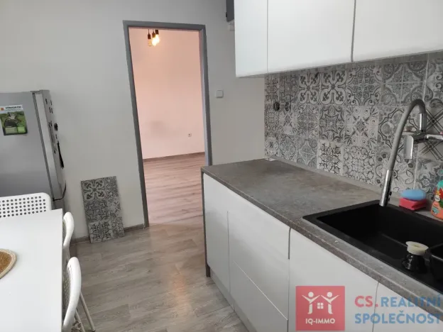 Pronájem bytu 3+1, Znojmo, Pražská sídl., 69 m2