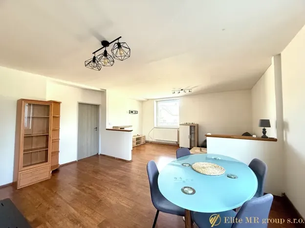 Prodej bytu 2+1, Žeretice, 67 m2