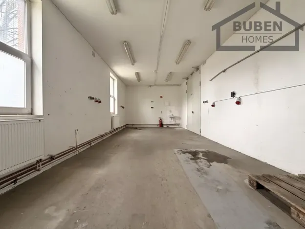 Prodej výrobních prostor, Staré Sedliště, 1084 m2