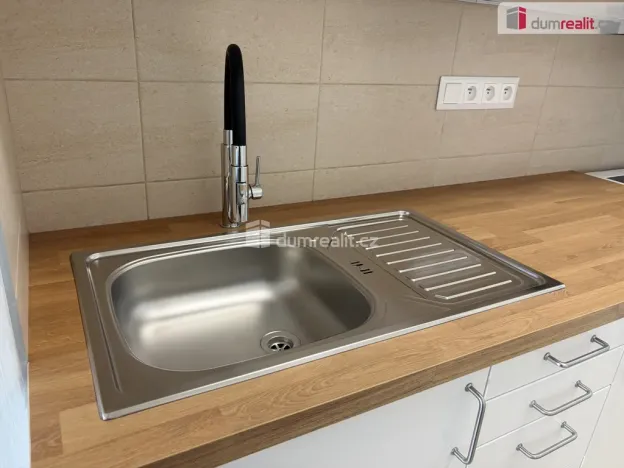 Pronájem bytu 2+kk, Praha - Stodůlky, Petržílkova, 45 m2