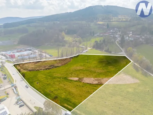 Prodej komerčního pozemku, Husinec, 19225 m2