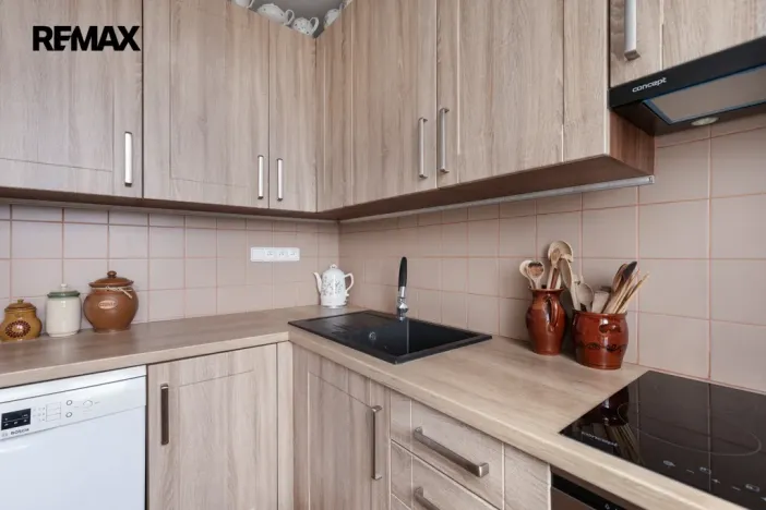 Prodej bytu 3+1, Meziboří, J. A. Komenského, 67 m2