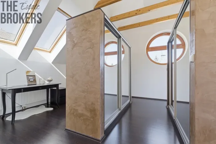 Prodej rodinného domu, Omice, Brněnská, 218 m2