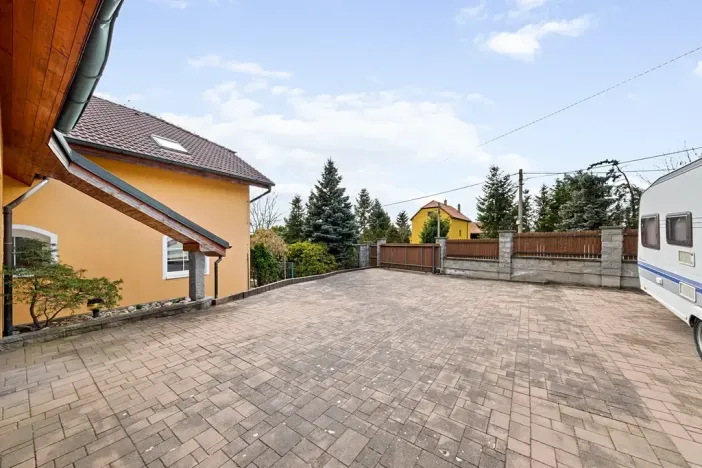 Prodej rodinného domu, Malá Hraštice, 317 m2