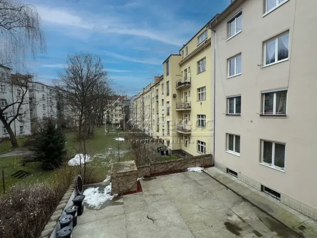 Pronájem bytu 2+kk, Praha - Bubeneč, Lotyšská, 63 m2