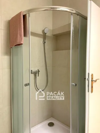 Pronájem bytu 1+1, Olomouc - Holice, Hanácká, 25 m2