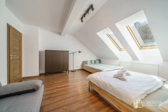 Prodej bytu 3+kk, Jáchymov, K Lanovce, 79 m2