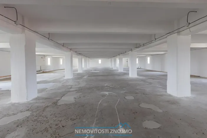 Prodej obchodního prostoru, Želetice, 3355 m2