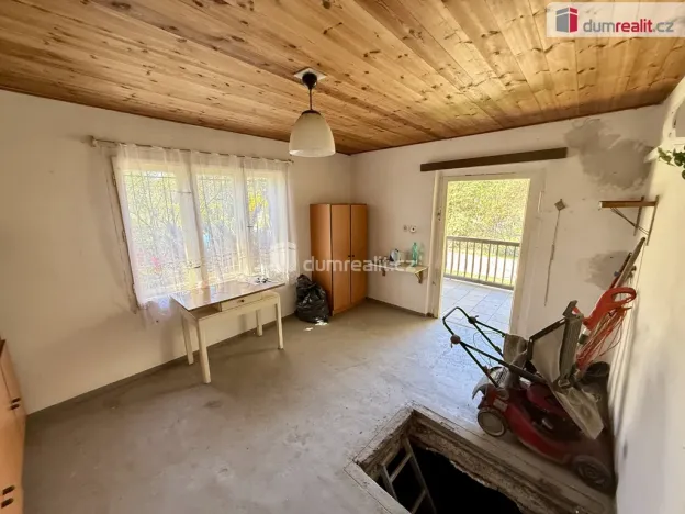 Prodej chaty, Veltrusy, V Cihelnách, 29 m2