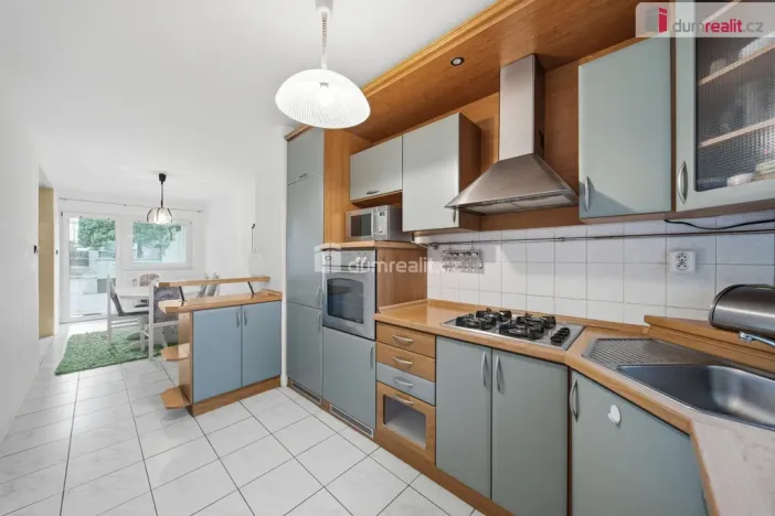 Prodej rodinného domu, Břeclav - Poštorná, Čs. armády, 280 m2