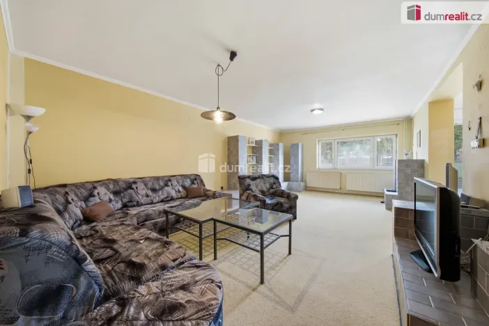 Prodej rodinného domu, Břeclav - Poštorná, Čs. armády, 280 m2