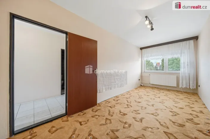 Prodej rodinného domu, Břeclav - Poštorná, Čs. armády, 280 m2