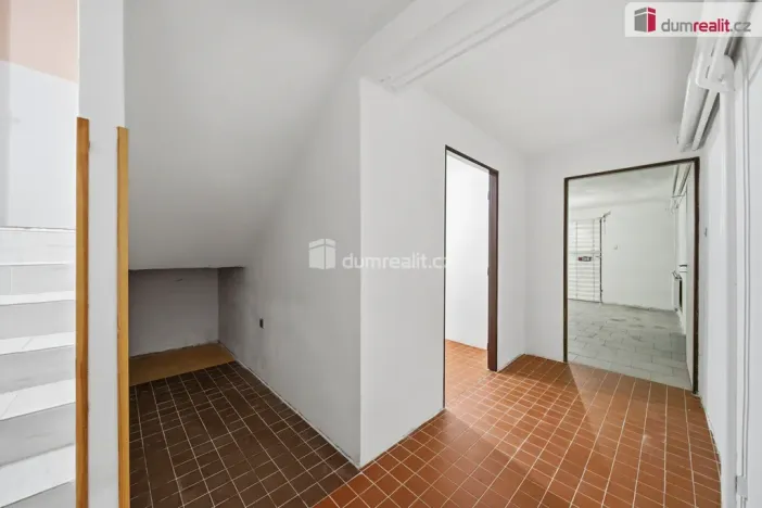 Prodej rodinného domu, Břeclav - Poštorná, Čs. armády, 280 m2