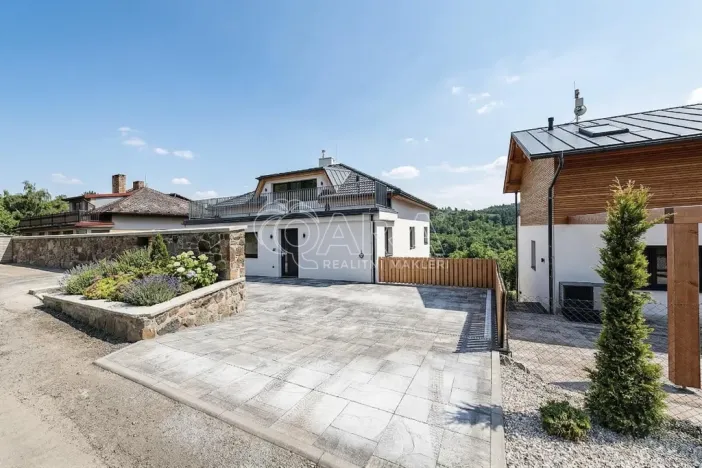 Prodej vily, Chocerady, 170 m2