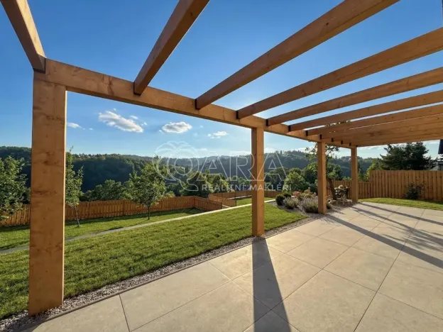 Prodej vily, Chocerady, 189 m2