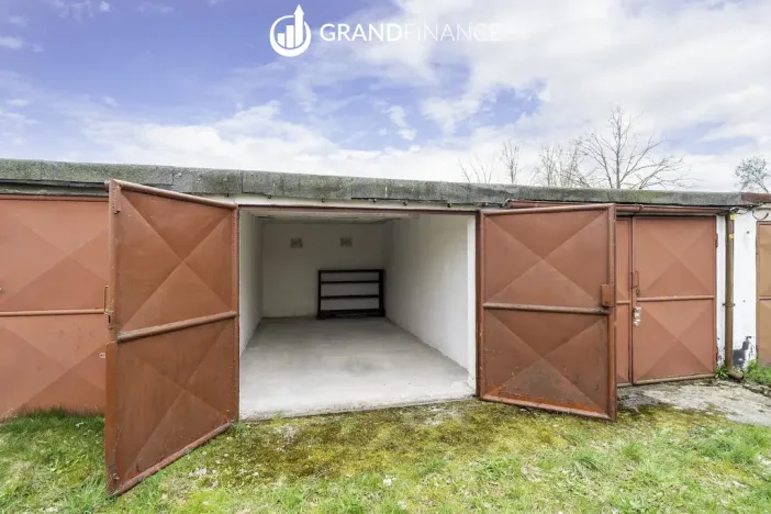 Prodej garáže, Pardubice - Svítkov, 18 m2