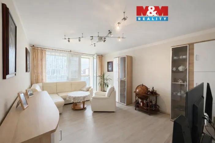 Prodej bytu 3+1, Praha - Horní Měcholupy, Parmská, 72 m2