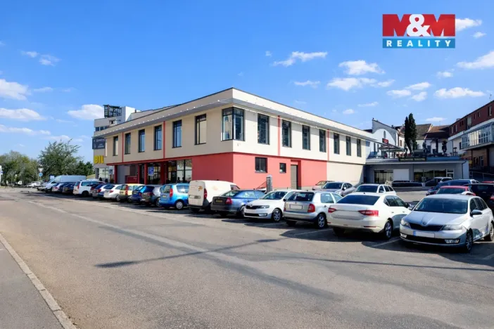 Pronájem obchodního prostoru, Benešov, Vnoučkova, 45 m2