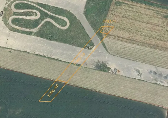 Prodej pozemku, Kravaře, 2873 m2