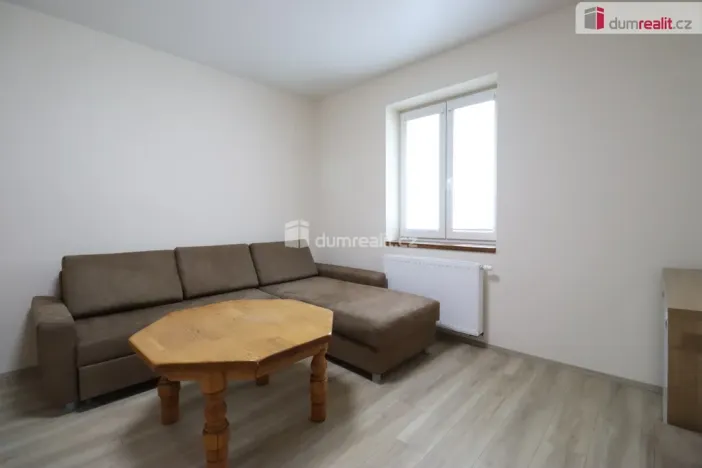 Pronájem bytu 2+1, Dalovice, Májová, 50 m2