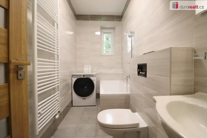 Pronájem bytu 2+1, Dalovice, Májová, 50 m2