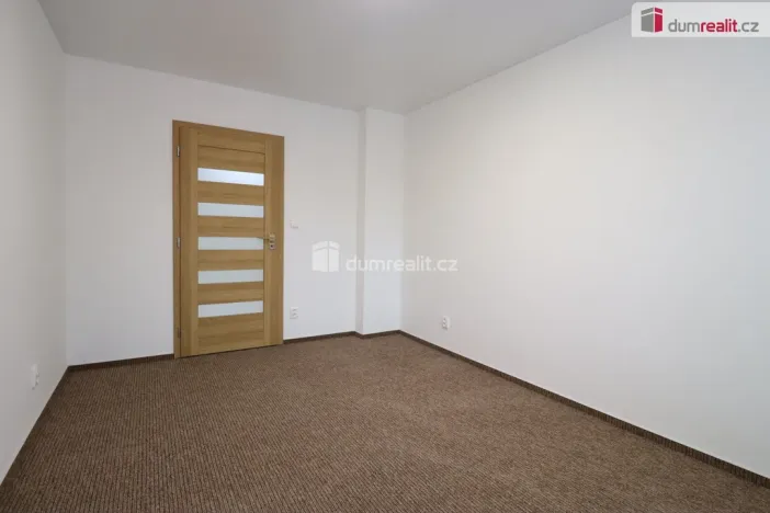Pronájem bytu 2+kk, Dalovice, Májová, 51 m2