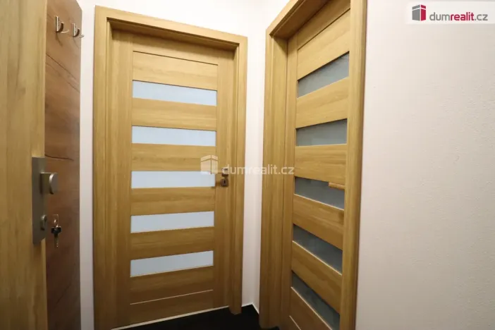 Pronájem bytu 2+kk, Dalovice, Májová, 51 m2