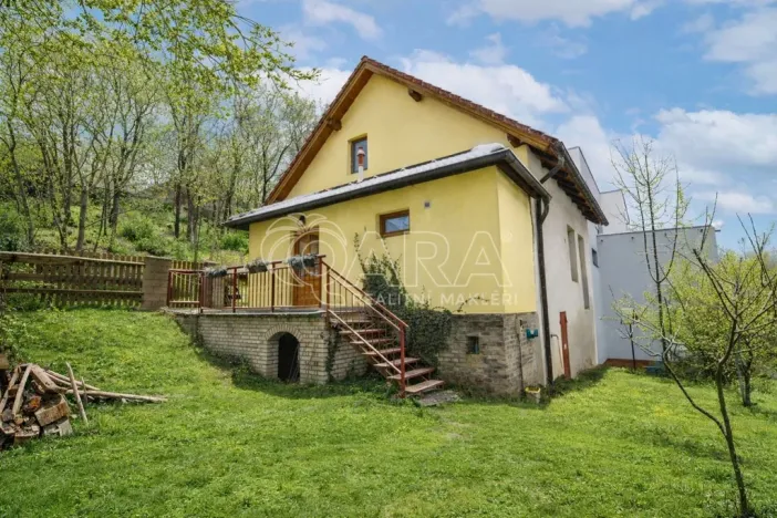 Pronájem rodinného domu, Říčany - Jažlovice, Hlavní, 104 m2